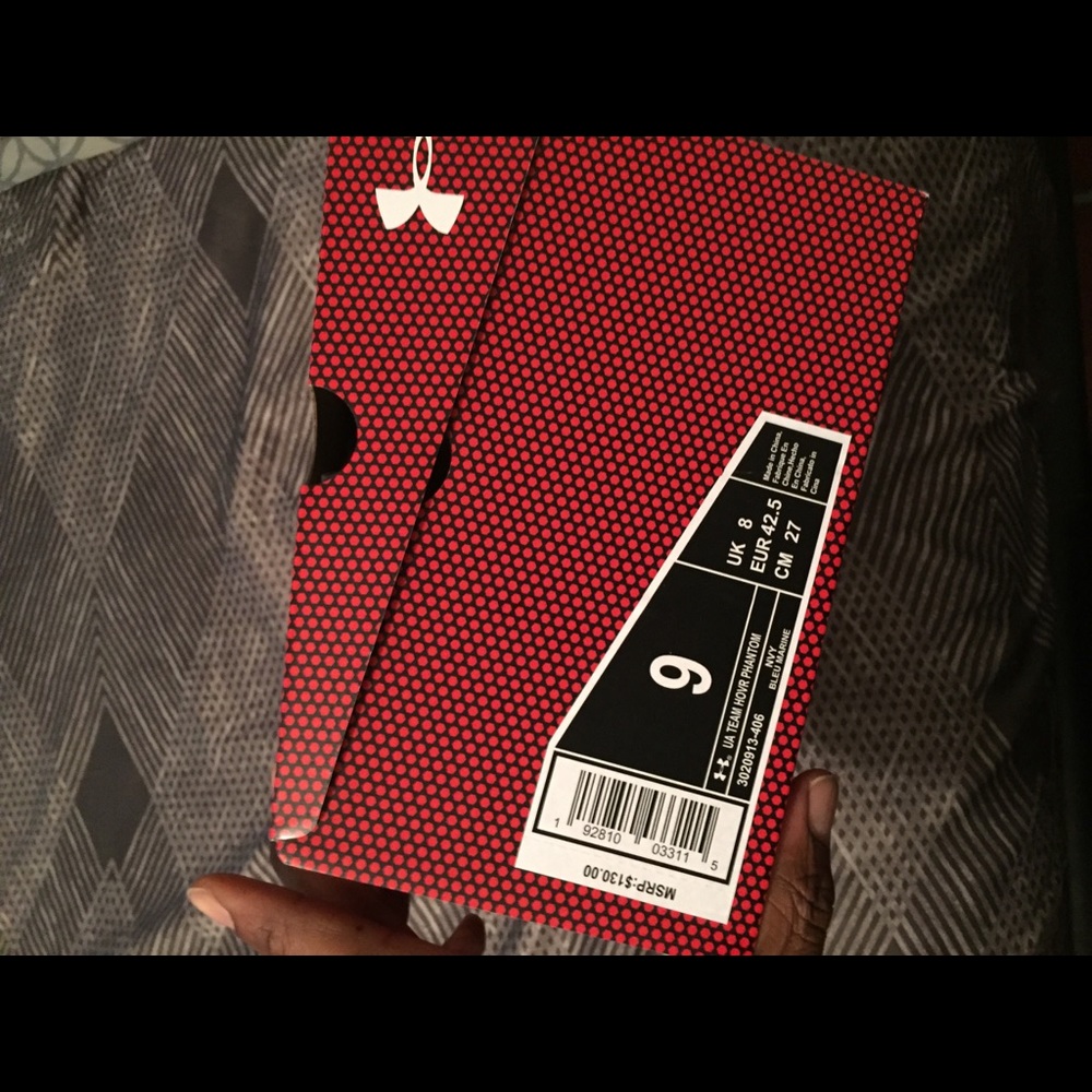 Under armor - Picture 7 of 8